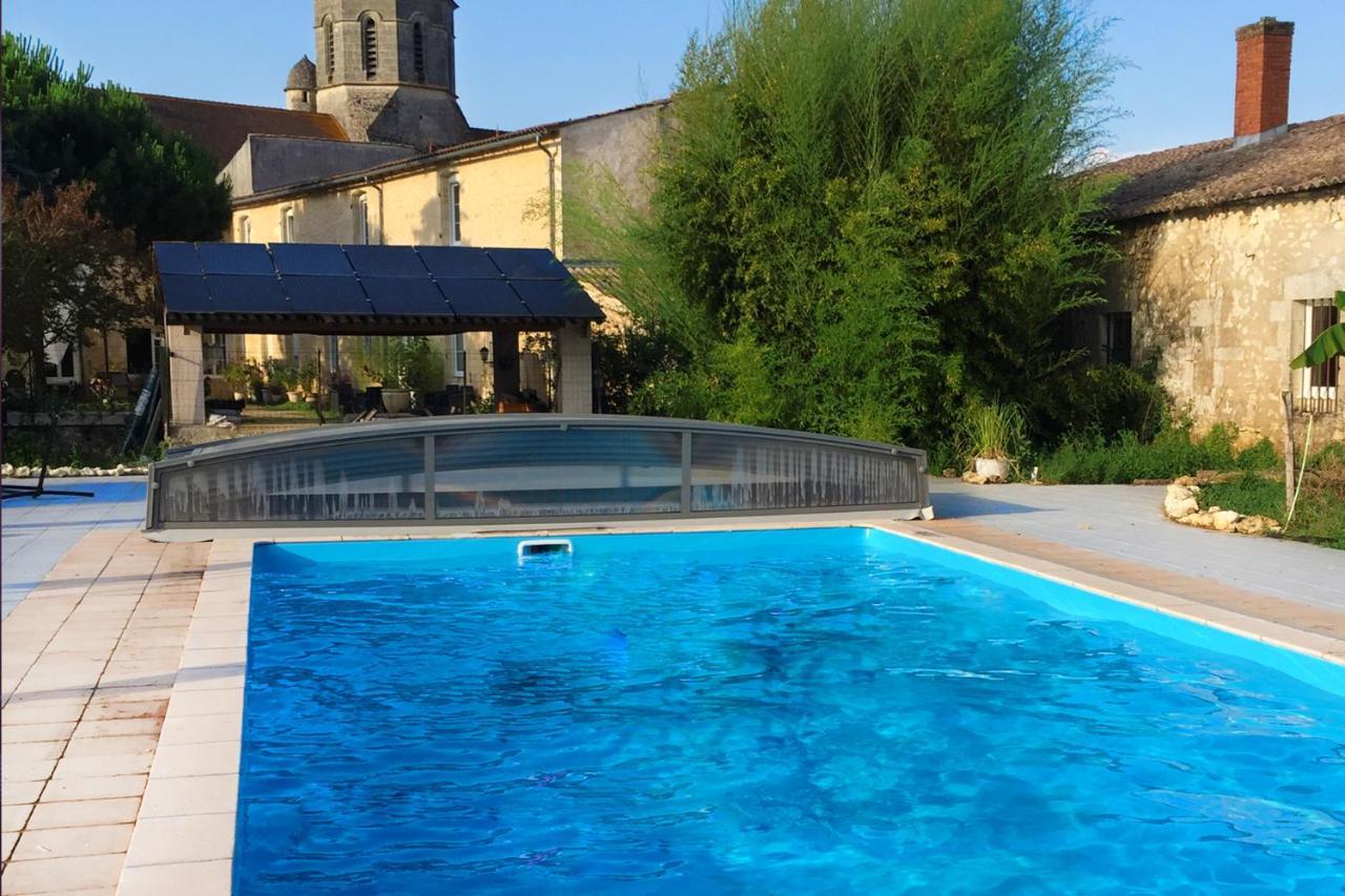 Jardin D'Arcy - Chambres D'Hotes Avec Piscine Et Spa Bois Exterior photo